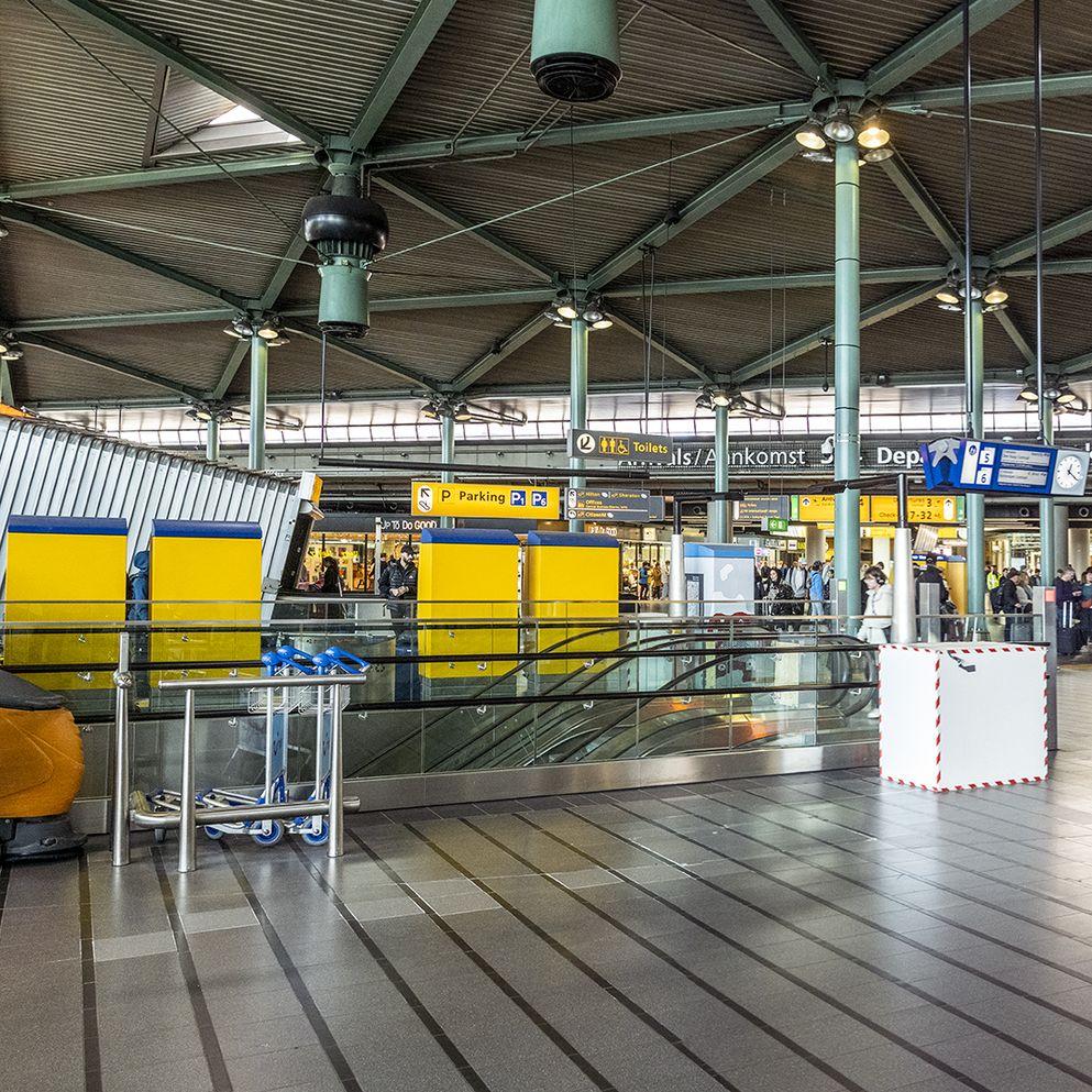 Stijgpunten station Schiphol airport