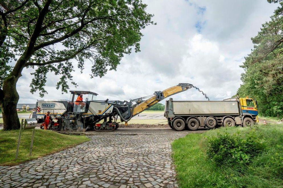 Toepassing ter plekke koud recyclen van asfalt in Venray