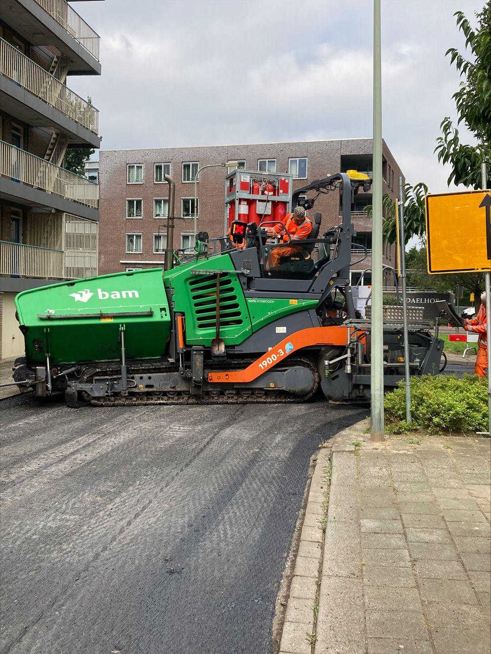 BAM start vierjarig duurzaam groot onderhoud aan wegennet Maastricht