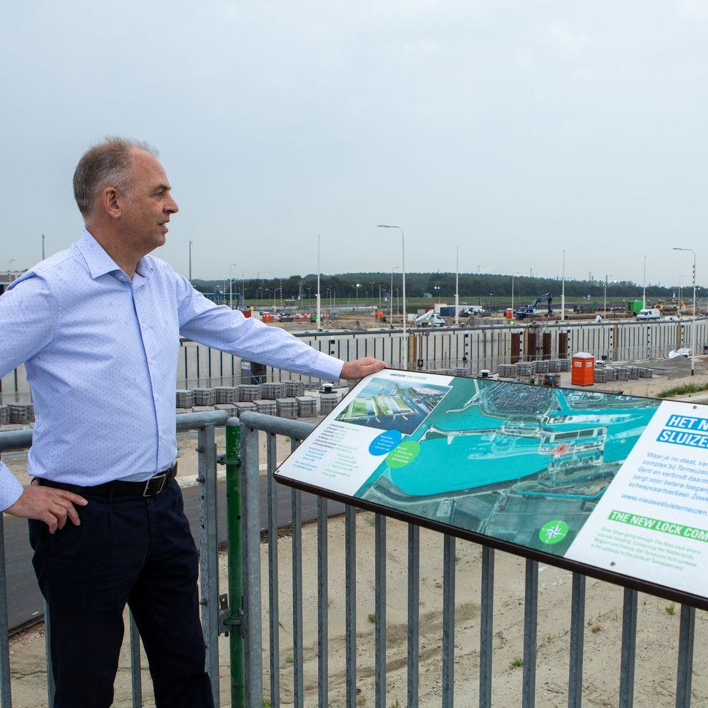 Nieuwe Sluis Terneuzen bruggen wegbaggeren sluis Gerben Turkstra grootste zeesluis