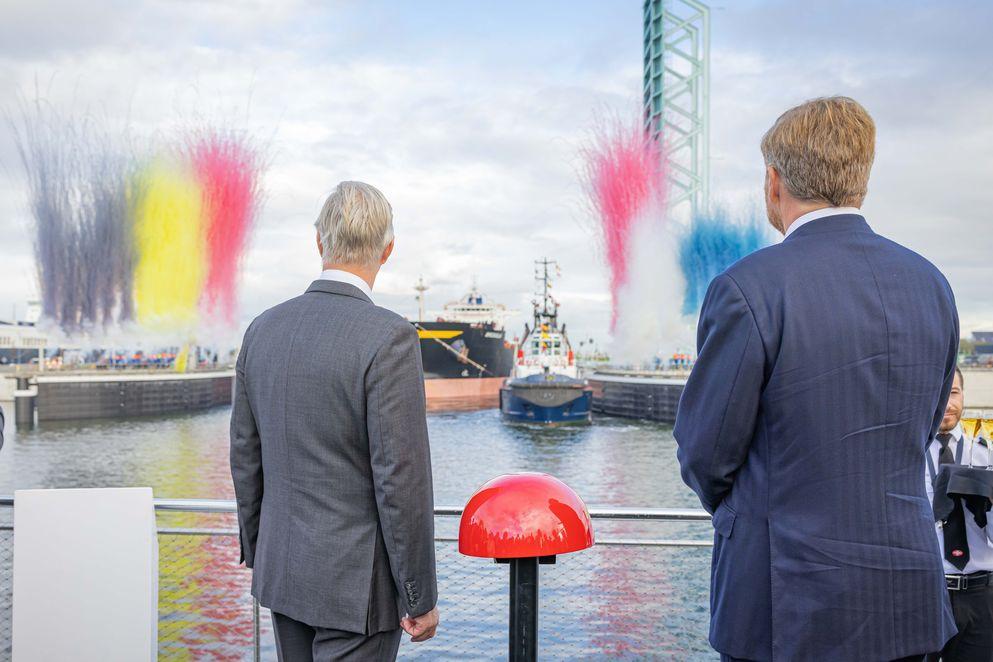 BAM sluis Sassevaart bagger civiel installatatie klimaatadaptatie opening diepwanden combiwanden beton