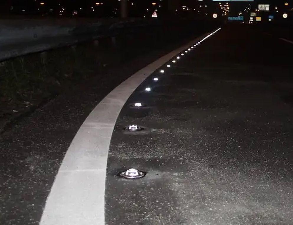 Glasbolreflectoren Schiphol