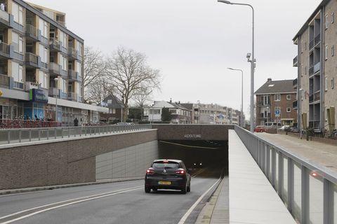 Alexiatunnel dubbellaagse spooronderdoorgan Hilversum eerste pionier BAM omgeving